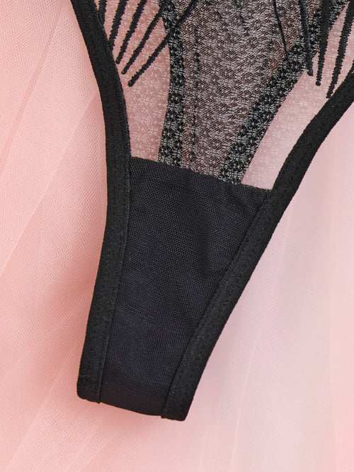 2-piece black scallop embroidered lingerie set